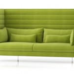 Canapé 2 places , tissu vert 
TTC 6950 soldé 4500€
