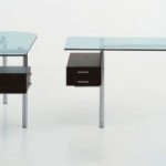 Bureau verre . caisson noir / dim.140x70x72h
TTC 1170€ soldé 800 €